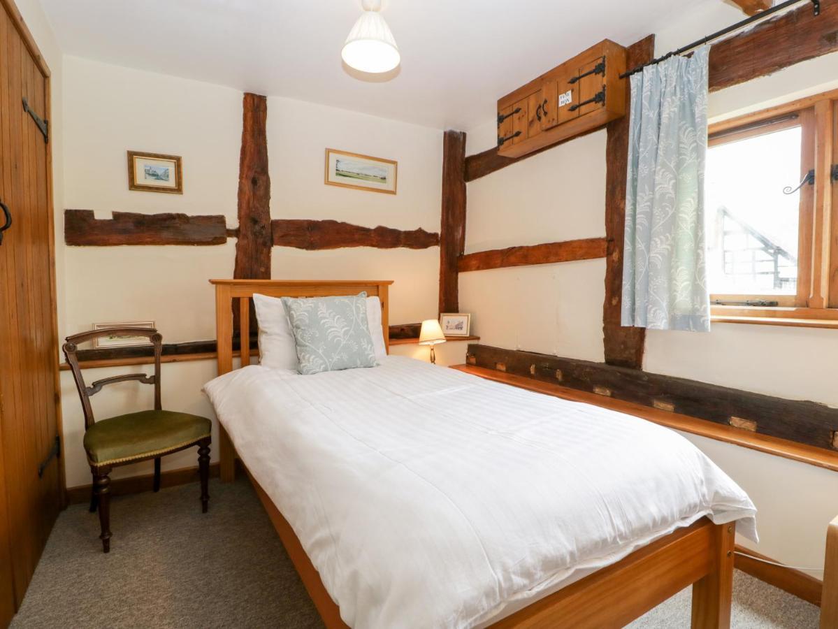 Holiday home Tippets View Pembridge